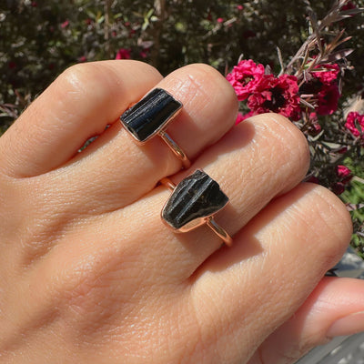 Black Tourmaline Copper Ring