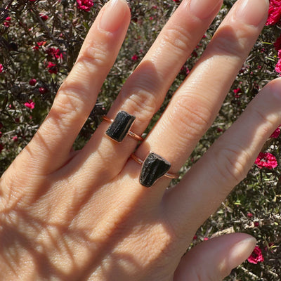 Black Tourmaline Copper Ring