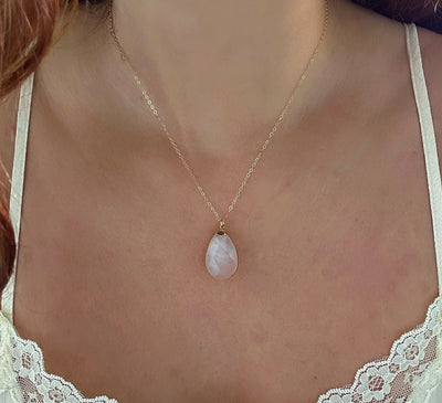 Large Rose Quartz pendant Necklace